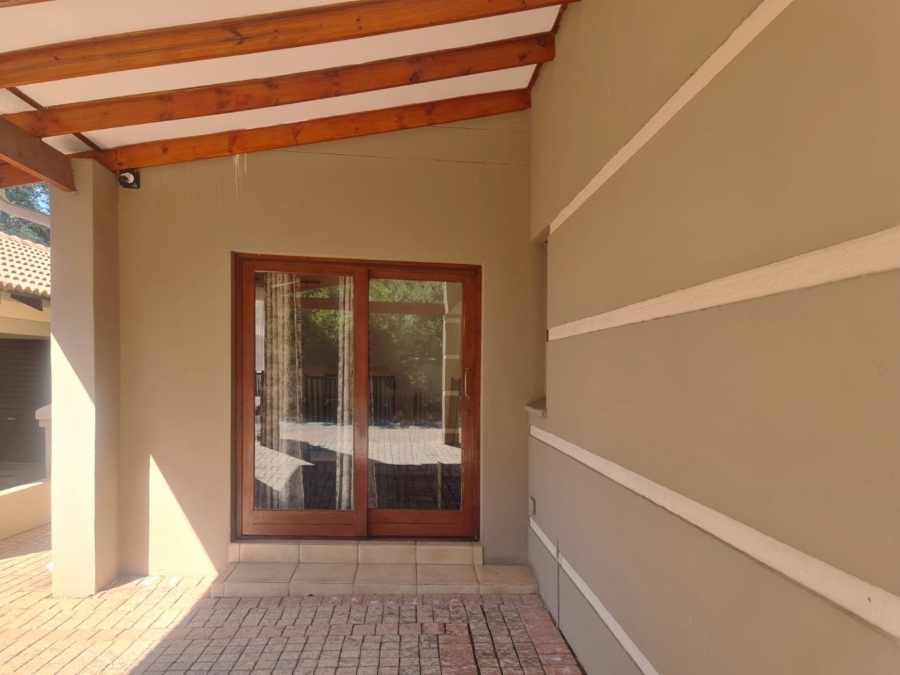 2 Bedroom Property for Sale in Eagles Landing North West